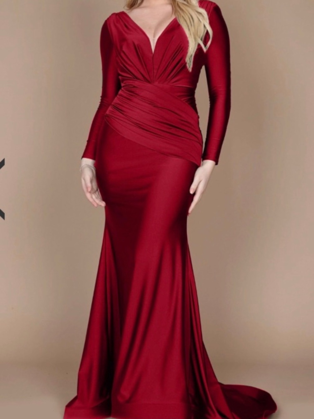 NWT Dylan & Davids Burgundy Long Sleeve Ruched Formal Gown Size 18